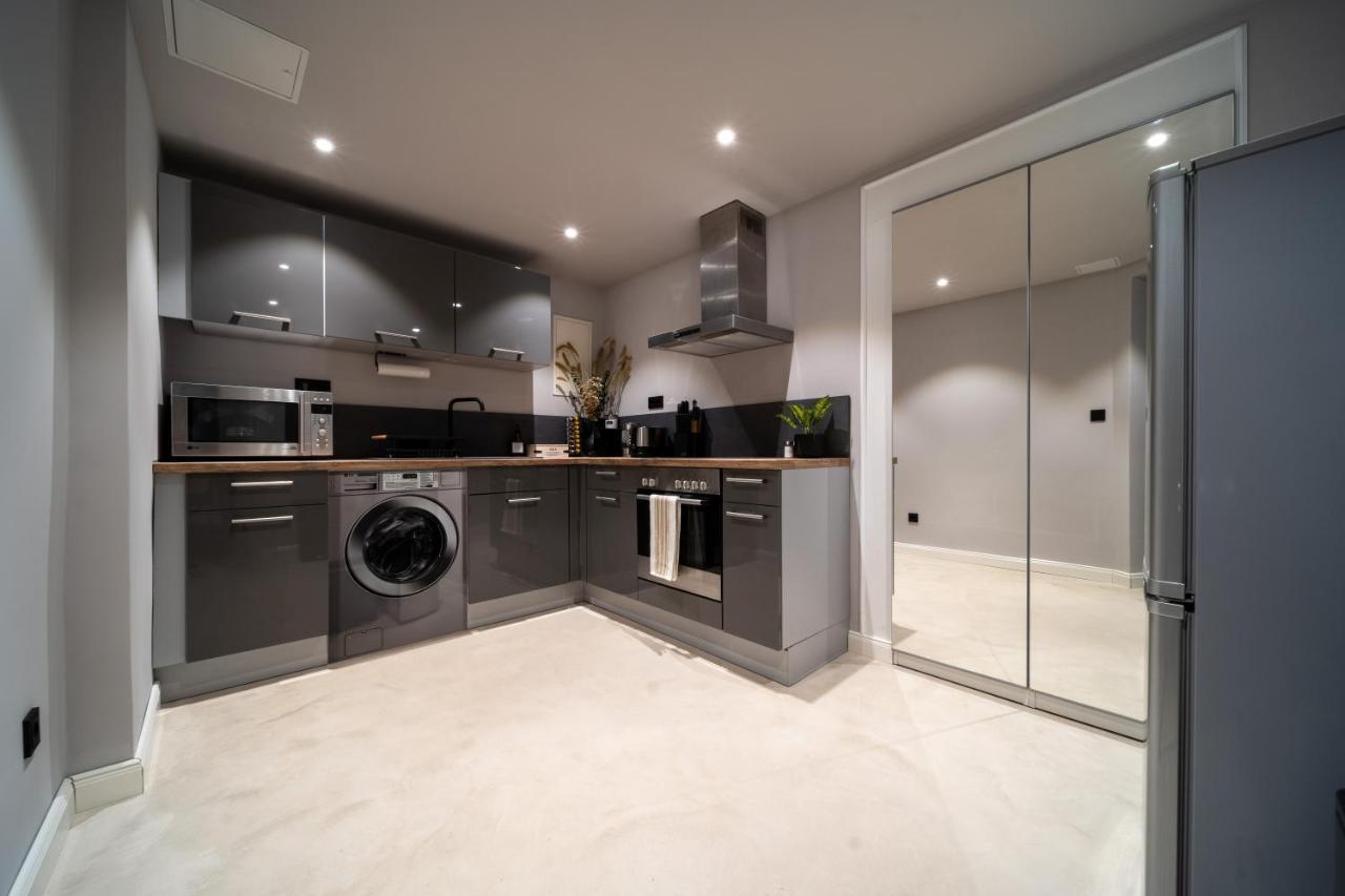 La Bodega - Designer Apartment An Der Alster ฮัมบูร์ก ภายนอก รูปภาพ